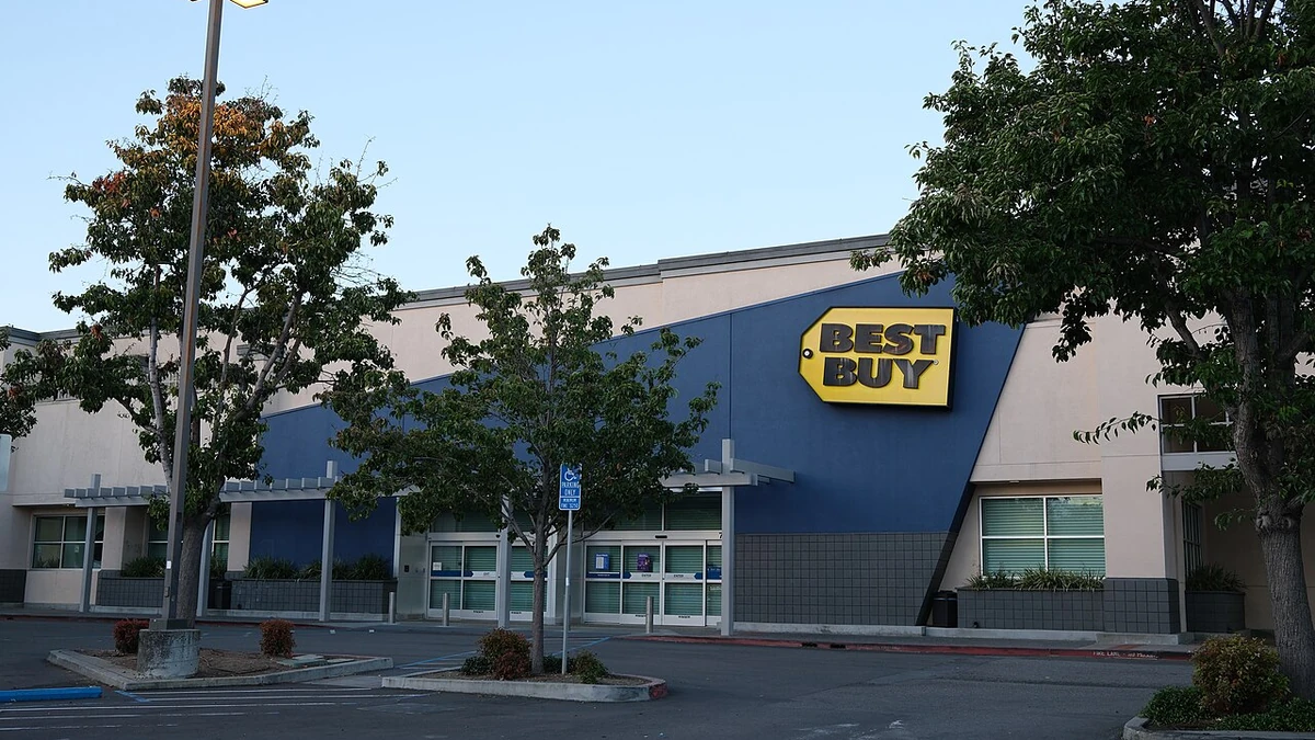 Exterior of a Best Buy electronics store in Mountain View, California.