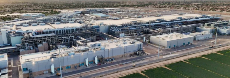Intel Fab 52 semiconductor manufacturing facility in Chandler, Arizona.