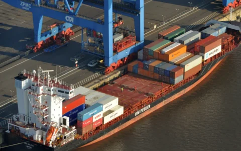Container ship at Container Terminal Altenwerder in the Port of Hamburg, Germany.