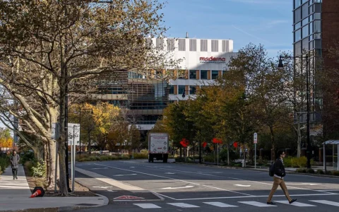 Moderna headquarters in Cambridge, Massachusetts, with the company name visible on the building.