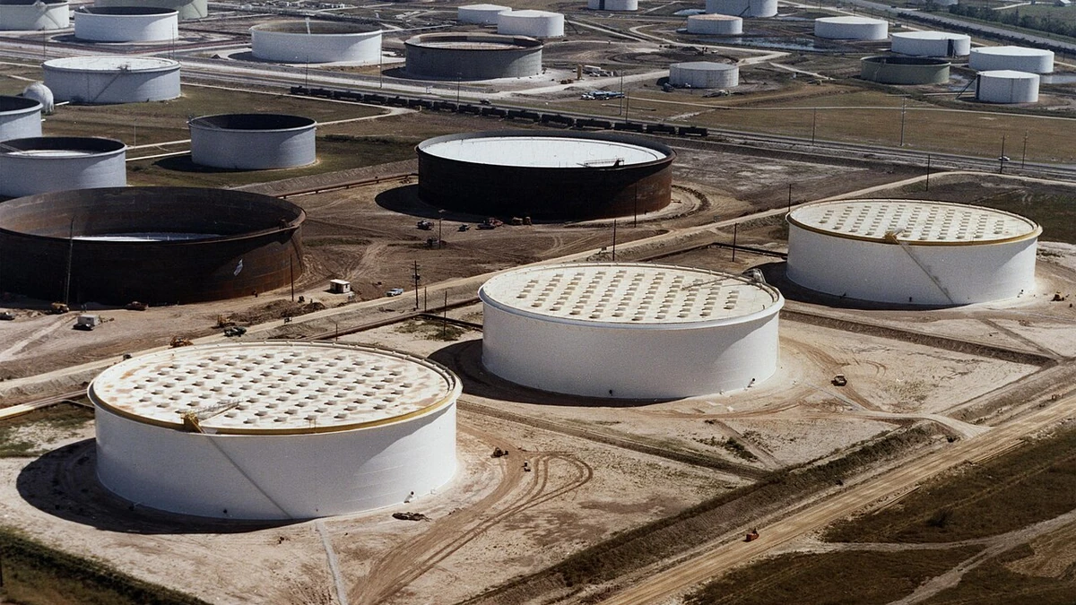 Aerial view of crude oil storage tanks near Nederland, Texas, connected to U.S. Strategic Petroleum Reserve infrastructure.
