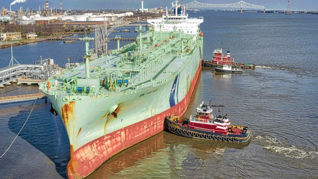 LPG tanker BW Volans being assisted by tugboats at Marcus Hook on the Delaware River.