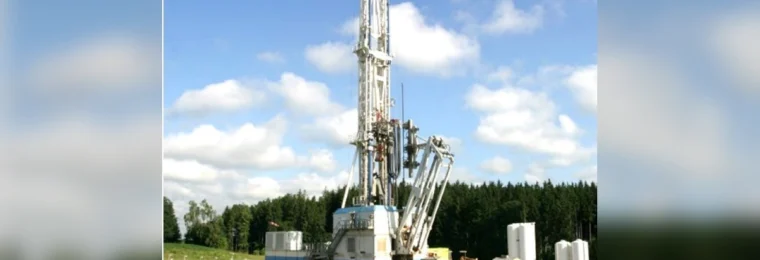 Innovarig hydraulic drilling rig used for deep geothermal drilling at United Downs in Cornwall.