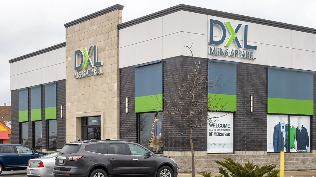 DXL men’s apparel storefront in Macomb County, Michigan.