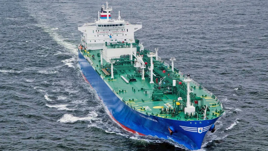 A Dorian LPG very large gas carrier sailing at sea.