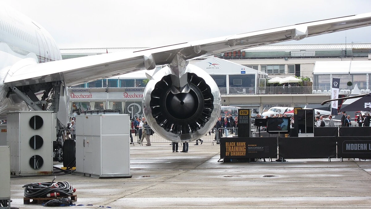 Rear view of a GE GEnx-1B turbofan on a Boeing 787 at the Paris Air Show.