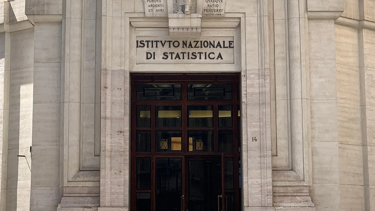 Entrance to ISTAT headquarters in Rome with the institute’s name above the doorway.