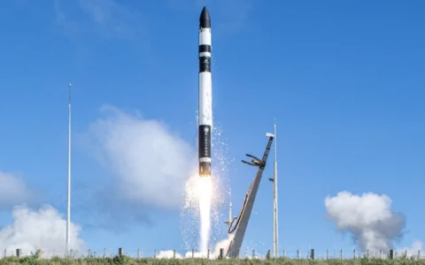 Rocket Lab Electron rocket lifting off from Launch Complex 1 in Māhia, New Zealand.