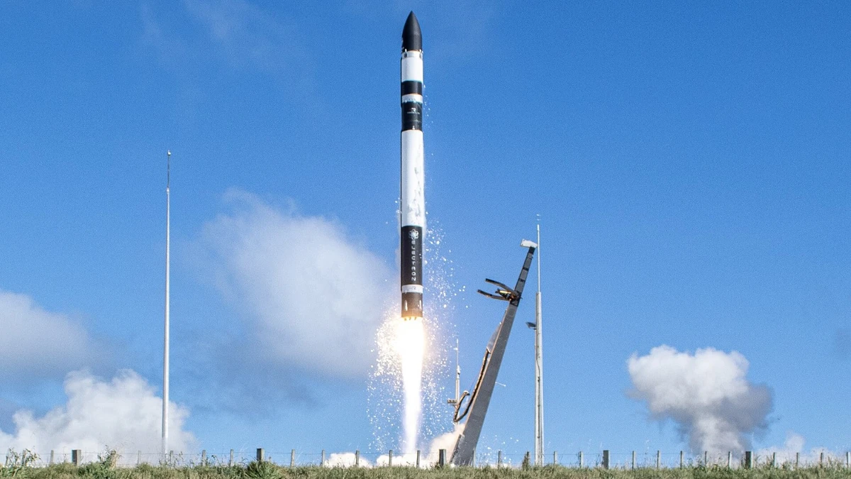 Rocket Lab Electron rocket lifting off from Launch Complex 1 in Māhia, New Zealand.