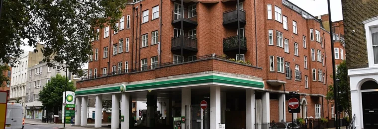 Petrol station on Vauxhall Bridge Road in London.