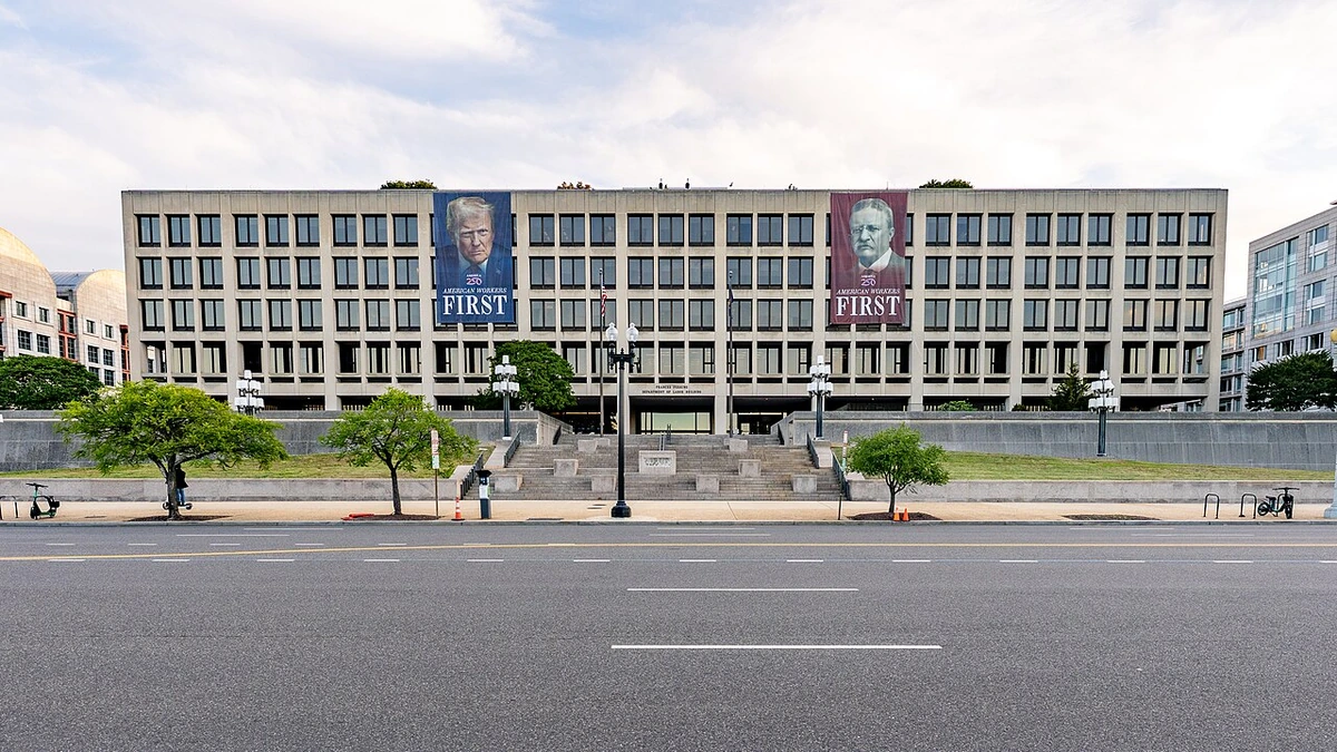 Frances Perkins Building, headquarters of the U.S. Department of Labor, in Washington, D.C.