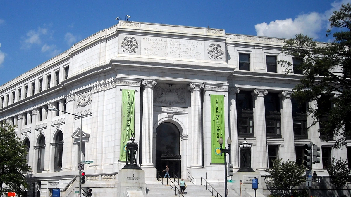 Postal Square Building in Washington, D.C., a former Bureau of Labor Statistics location.