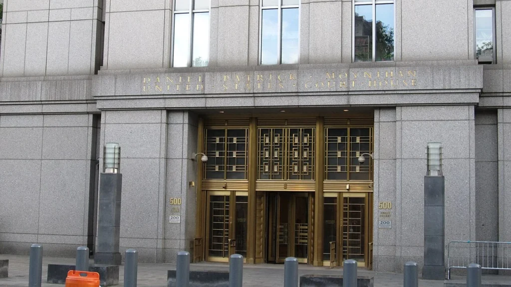Entrance to the Daniel Patrick Moynihan U.S. Courthouse in Manhattan.