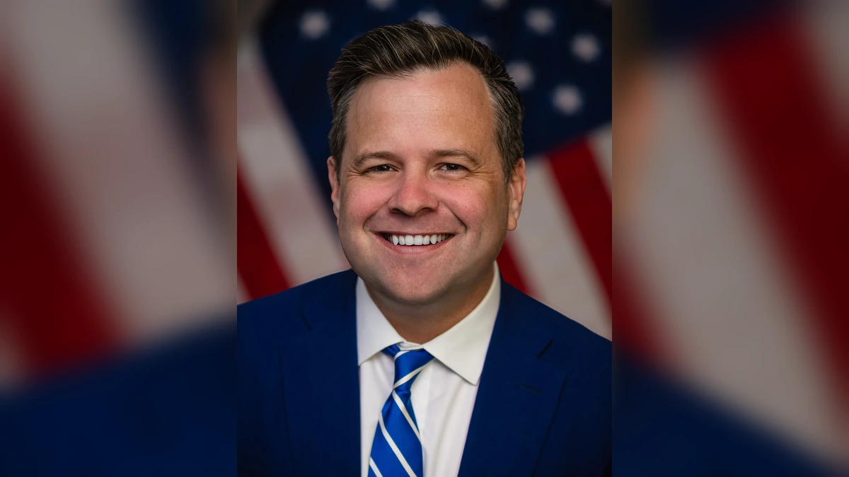 William John Pulte, director of the Federal Housing Finance Agency, in an official portrait.