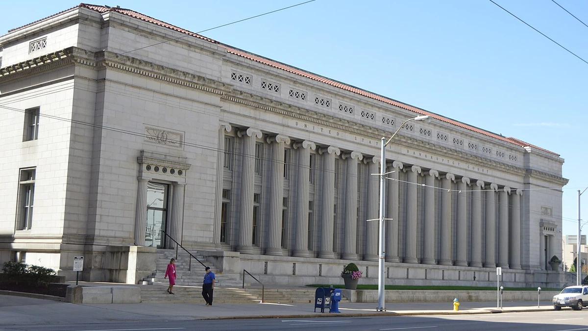 Exterior of the U.S. Bankruptcy Courthouse in Dayton, Ohio, showing its stone facade, columns and entrance.