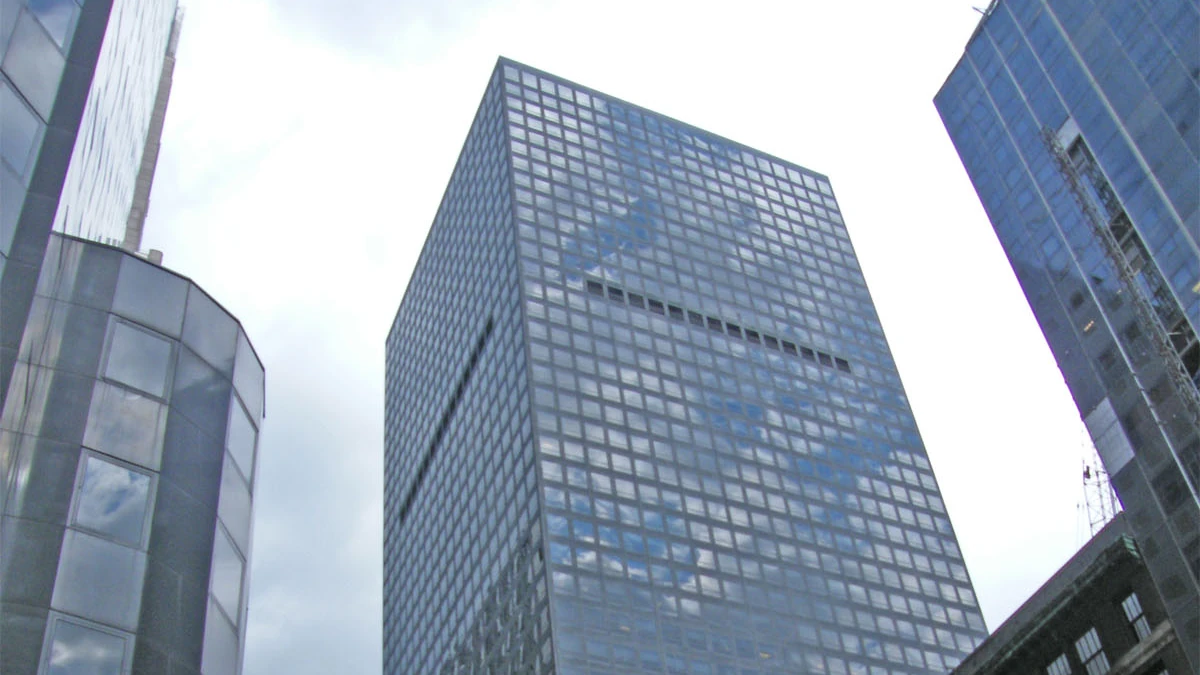1166 Avenue of the Americas office tower in New York, photographed as Marsh and McLennan headquarters.