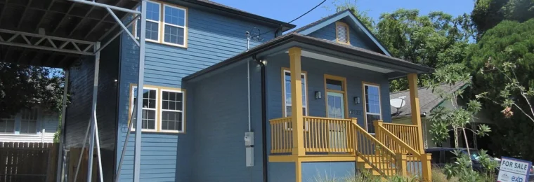 A house listed for sale in New Orleans.