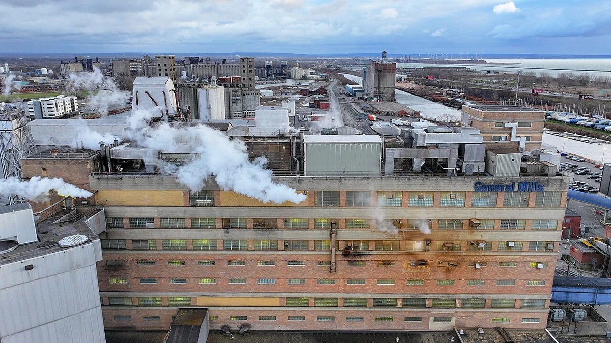 Aerial view of the General Mills cereal manufacturing plant in Buffalo, New York.