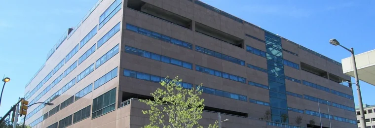 Exterior of the Federal Reserve Bank of Philadelphia headquarters on Arch Street in Philadelphia.