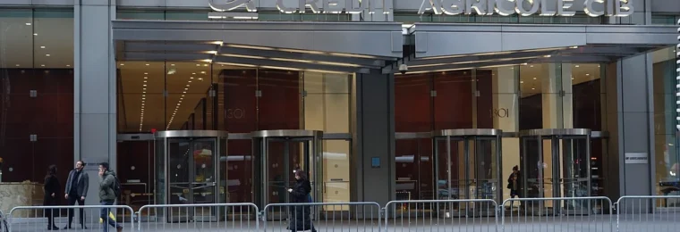 Entrance to 1301 Avenue of the Americas in Midtown Manhattan.