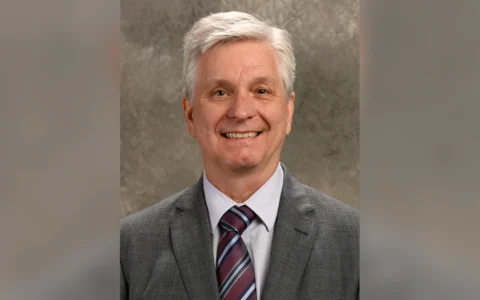 Federal Reserve Governor Christopher Waller in an official portrait.